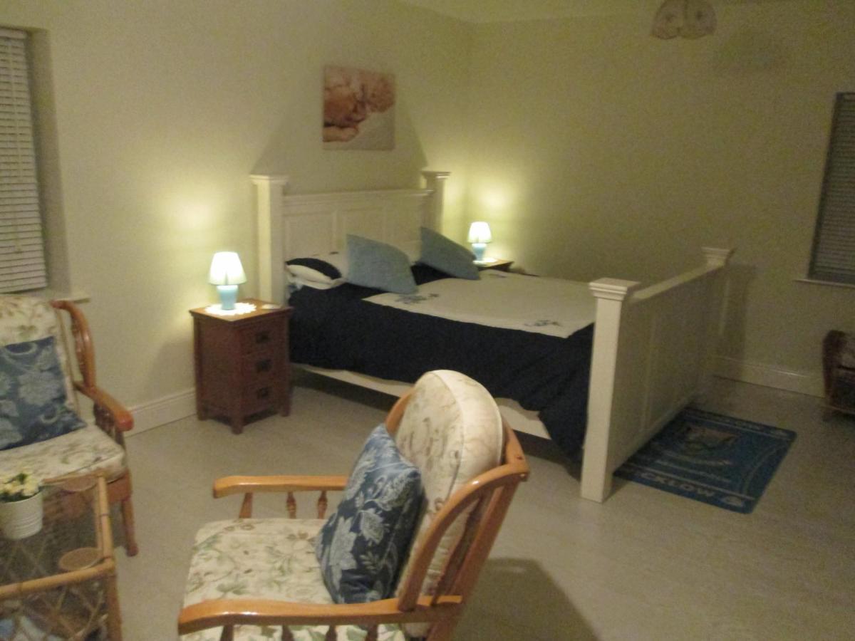 The Willow Room Ashford Экстерьер фото